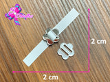 PL0005 - Pasa Listón Acrílico de 2cm x 2cm - Flor Plata (Abertura de 1 cm)