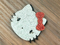CMS30017 - Fieltro Glitter de 3,5cm x 3,5cm - Hello Kitty - Plata